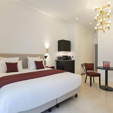 Vestay Montaigne Paris Exterior foto